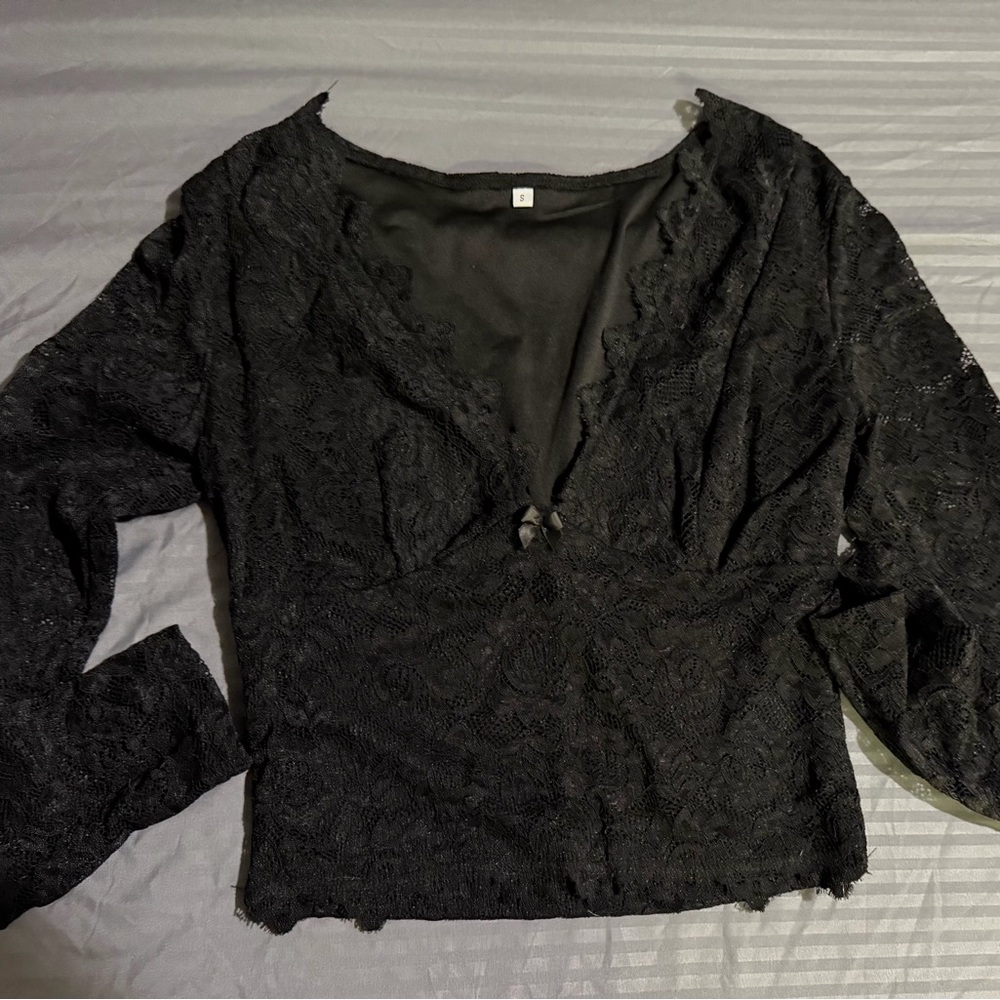 Elegant Black Lace Women's Top